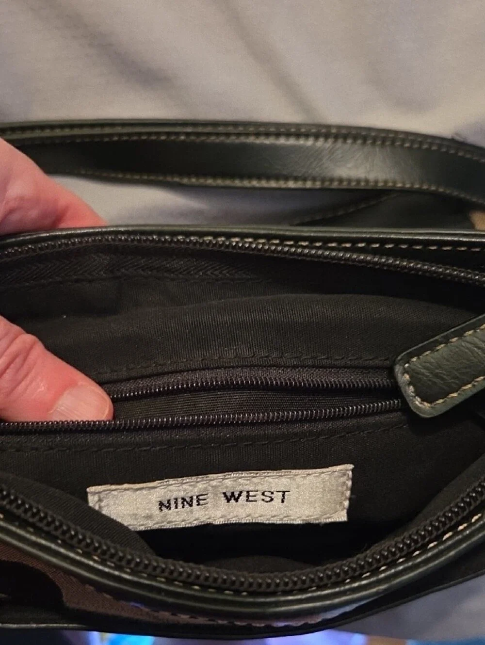 Nine West stylish crossbody